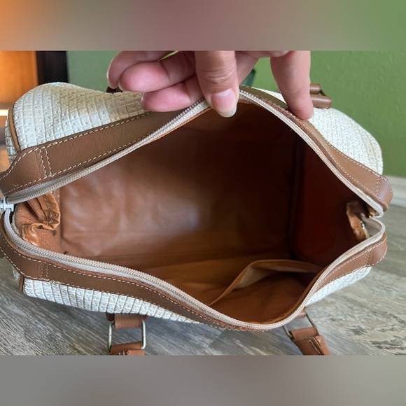 Vintage TED LAPIDUS Paris Logo Embossed Leather Handle Boston Bag Rare White - Picture 7 of 14